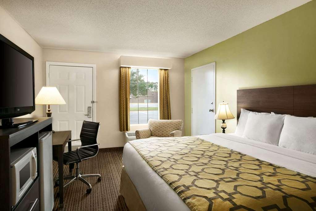 Baymont By Wyndham Kingsland Hotel Szoba fotó