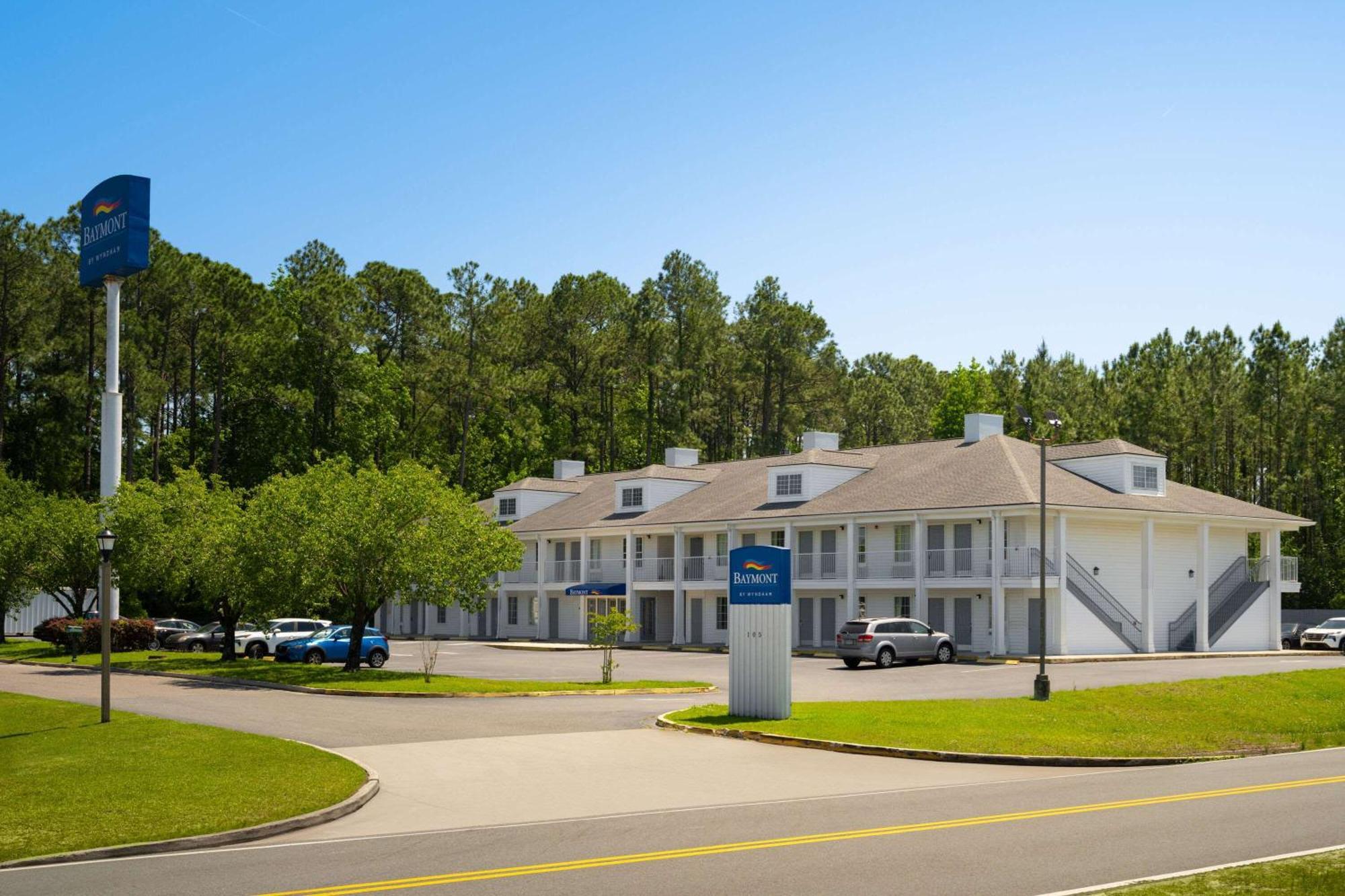 Baymont By Wyndham Kingsland Hotel Kültér fotó